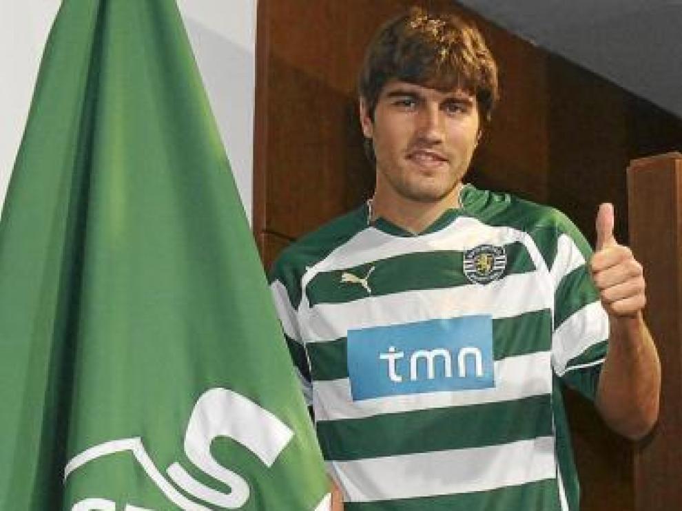 Alberto Zapater, el día de su presentación.