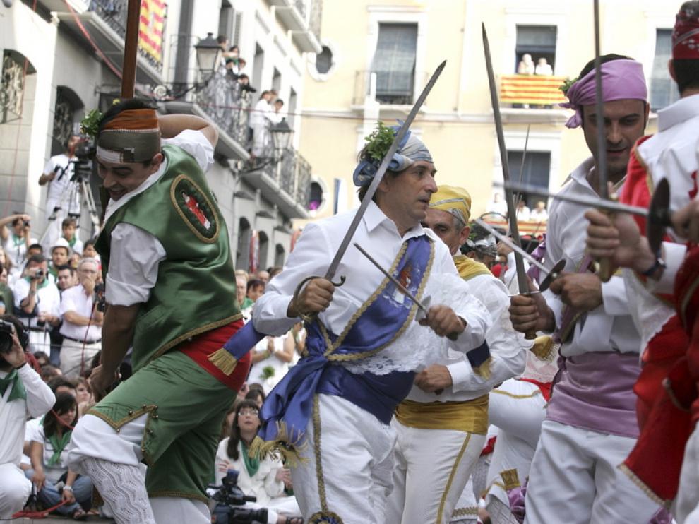 Actuación de los danzantes
