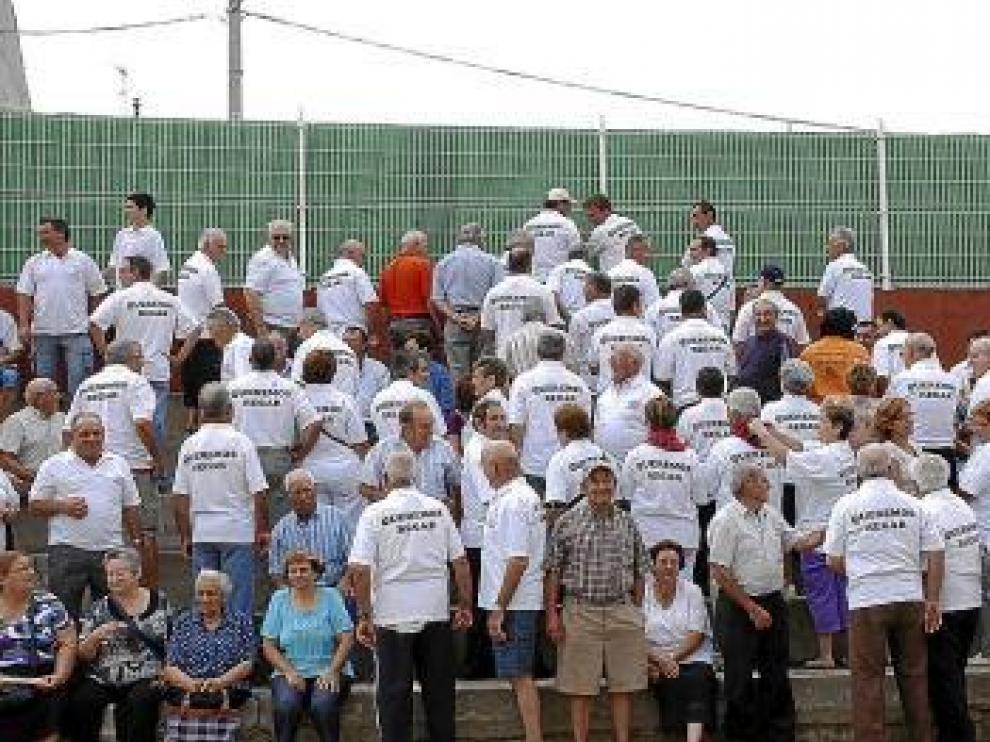 Los agricultores mostraron una camiseta de protesta.