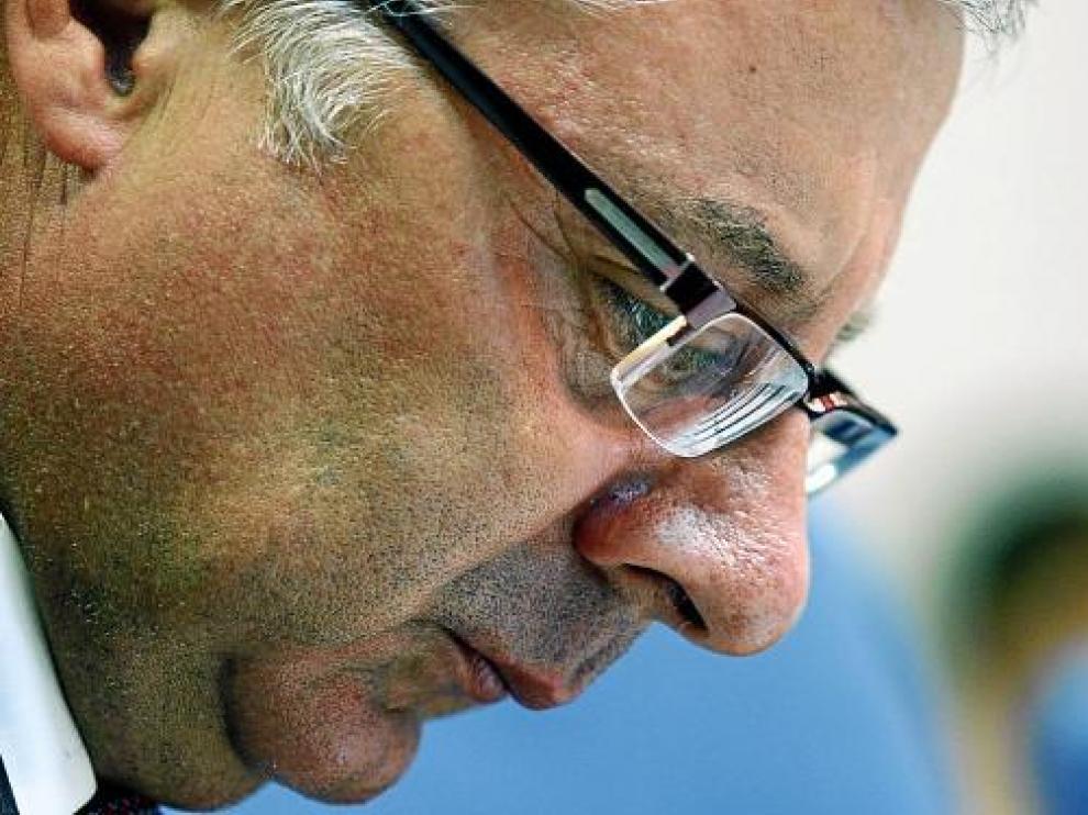 José Blanco, el día 11 tras firmar el protocolo por el que se retoman las obras del AVE a Santander.
