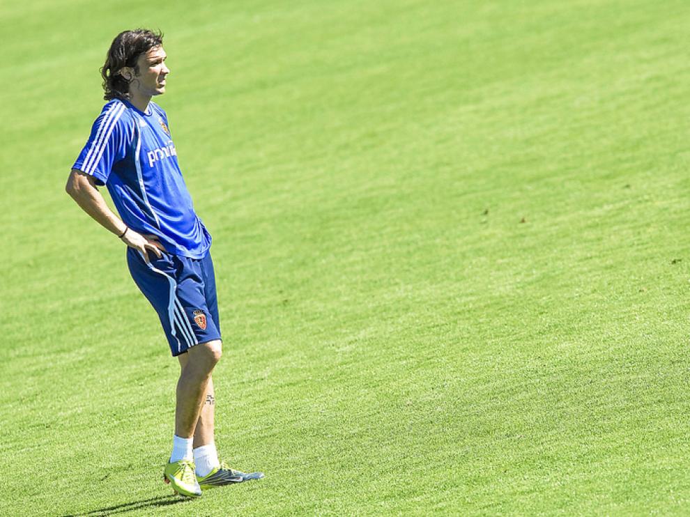 Nicolás Bertolo, ayer durante el entrenamiento matinal del Real Zaragoza.