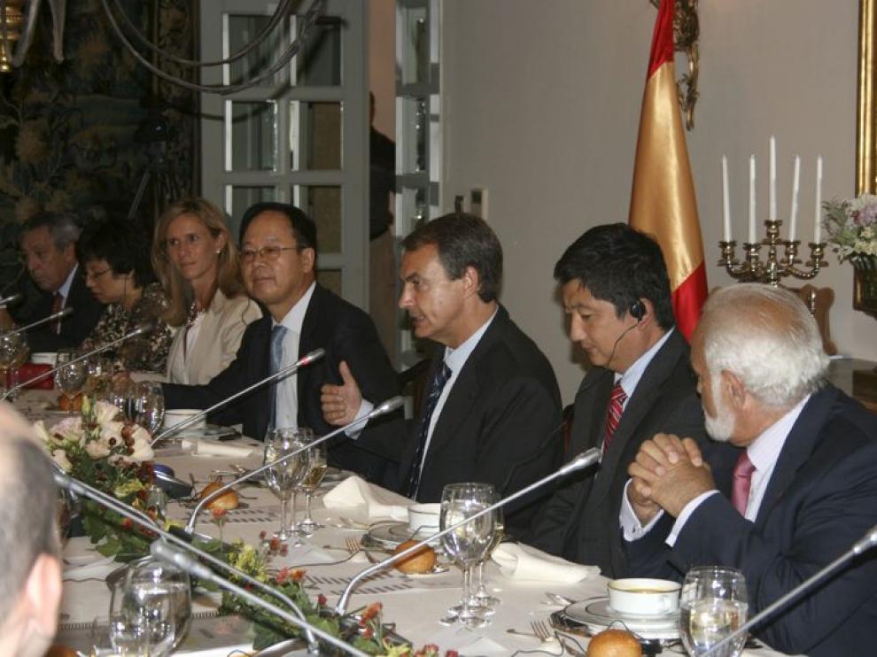 Reunión de Zapatero en Pekín