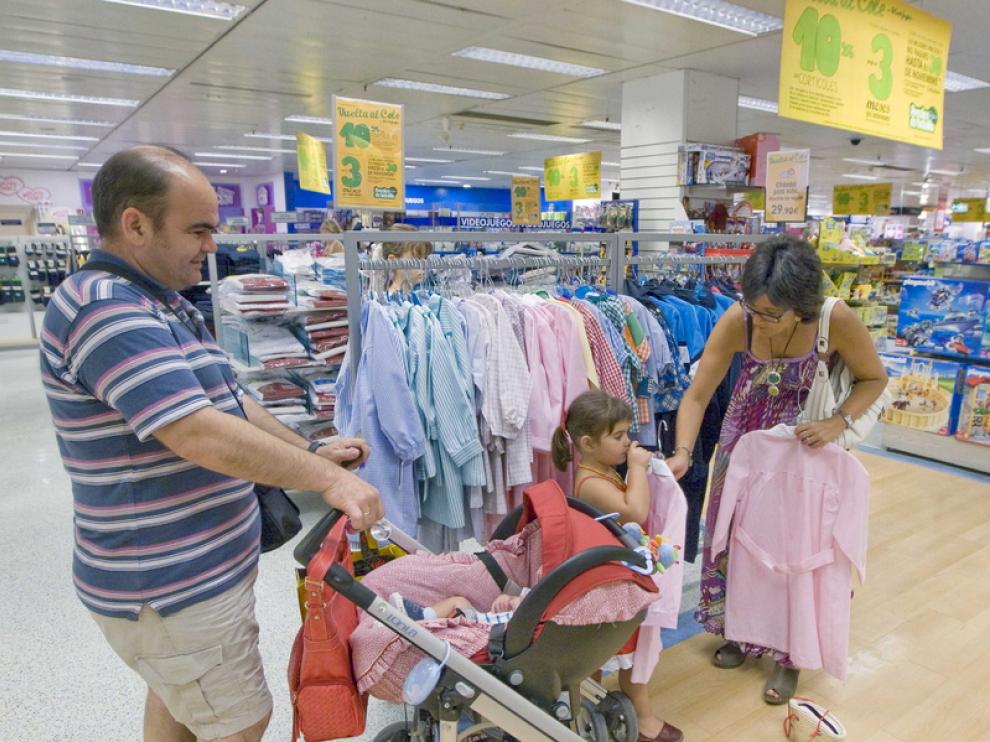 La confianza del consumidor baja 6,3 puntos en septiembre.
