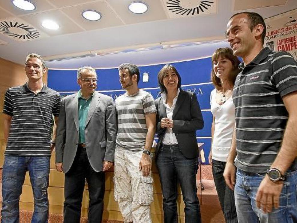 Atletas, Federación Aragonesa y Diputación Provincial