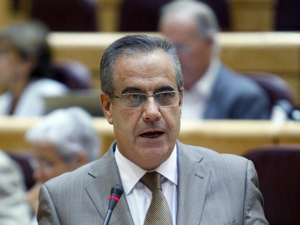 El ministro de Trabajo, Celestino Corbacho, en el Congreso de los Diputados