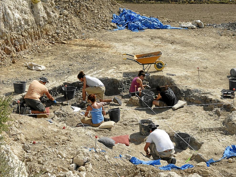 Trabajos de excavación en Alfambra