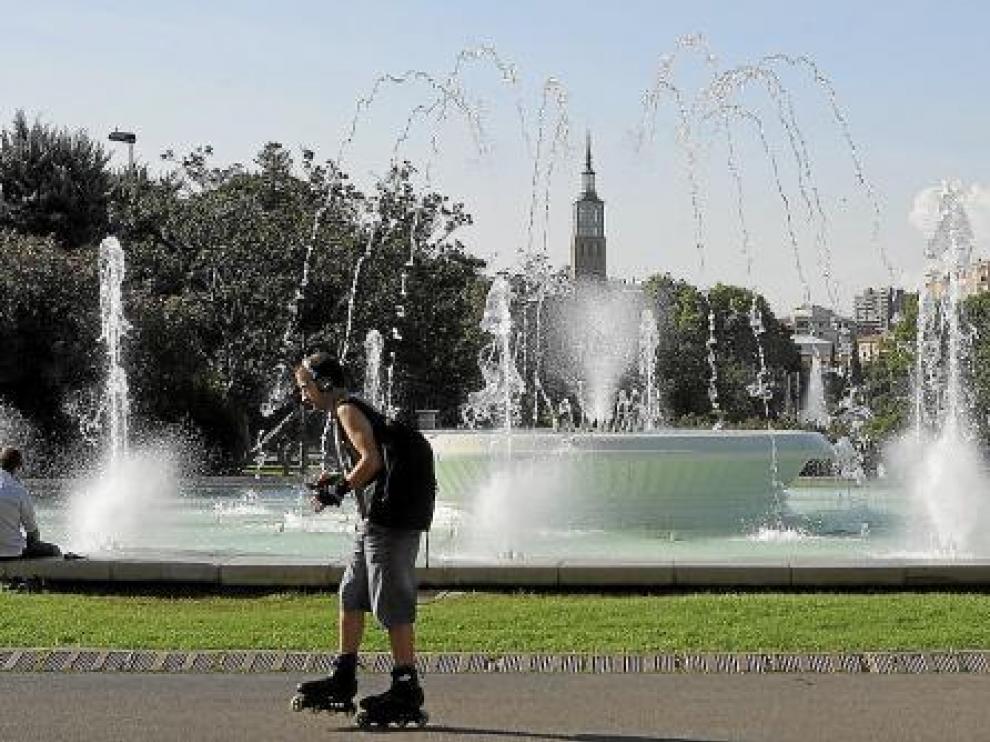 Un patinador, ayer, en el parque Primo de Rivera.