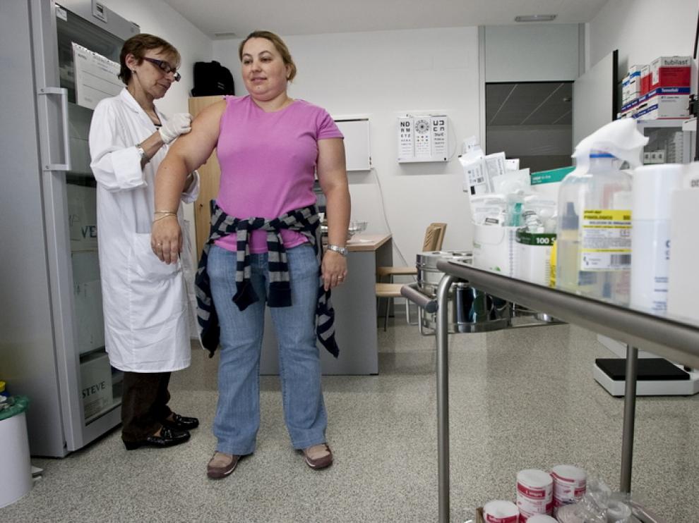 Vacunación en el Centro de Salud de Parque Goya