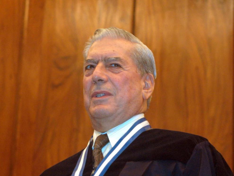 Doctorado honoris causa en letras de la Universidad Pedagógica Nacional Francisco Morazán.