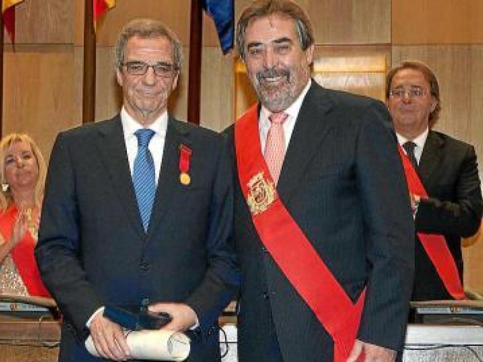 César Alierta y el alcalde Belloch, ayer.