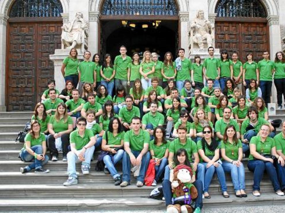 Los voluntarios de la Caravana verde clausuraron el viernes su periplo por Aragón en el Paraninfo.