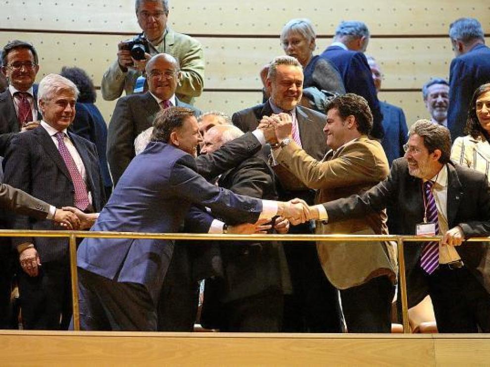 Un Estatuto que no avanza tres años y medio después.