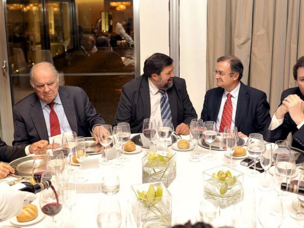 Caamaño en una cena organizada por la Fundación Internacional y para Iberoamérica de Administración y Políticas Públicas