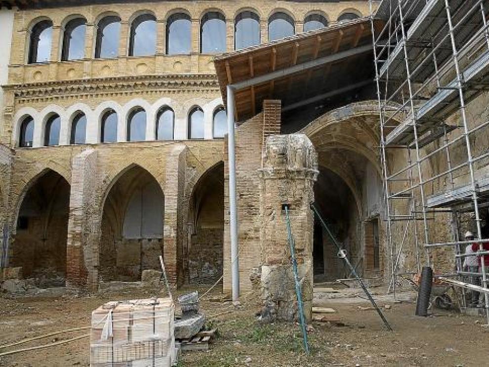 Estado que presentan las obras en los claustros de la colegiata bilbilitana del Santo Sepulcro.