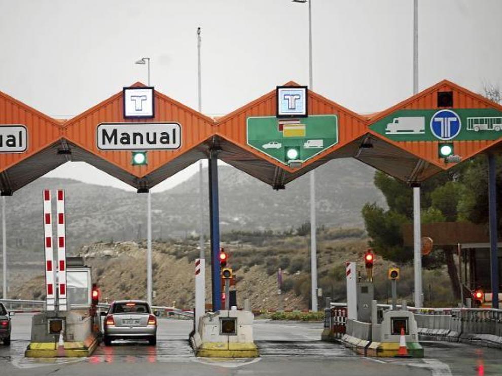 De momento solo es gratis el peaje para turismos que hagan ida y vuelta en menos de 24 horas.
