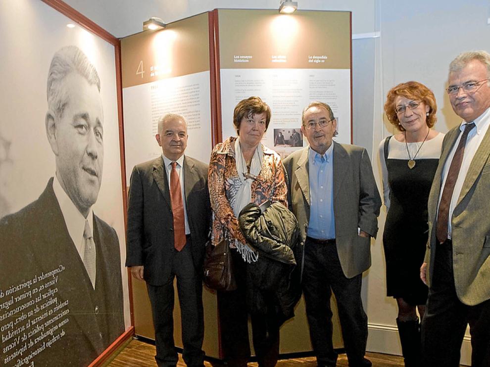 Borja De Riquer, Mª Carmen Lacarrá, Carlos Forcadell, Concha Lomba y Albert Vicens.