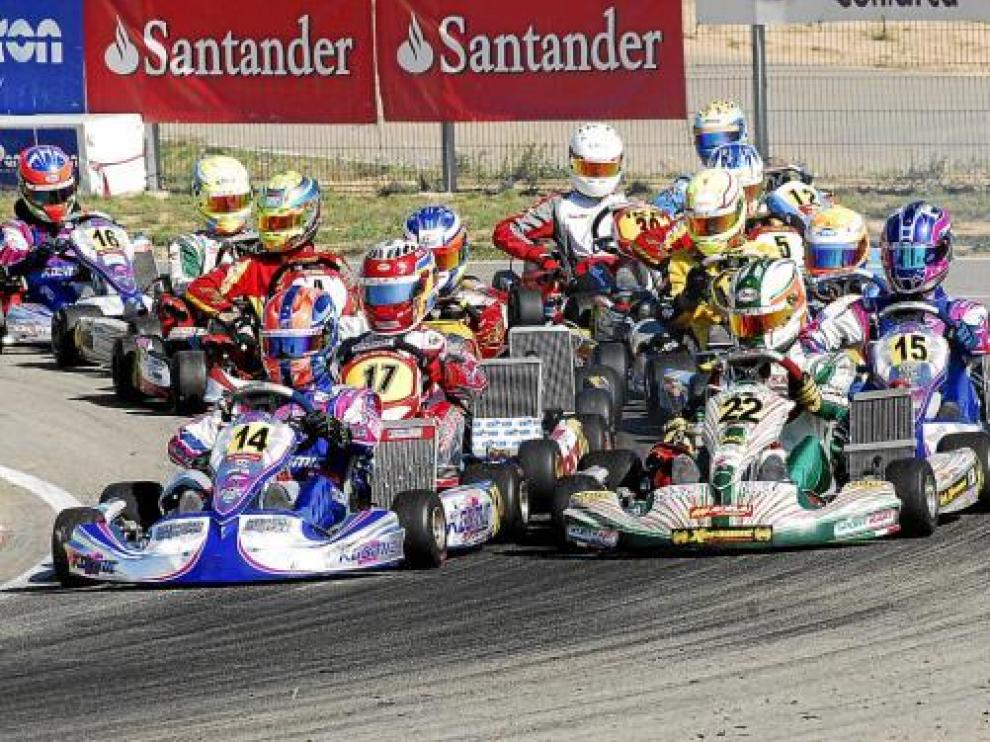 Prueba de karts en el circuito de Alcañiz