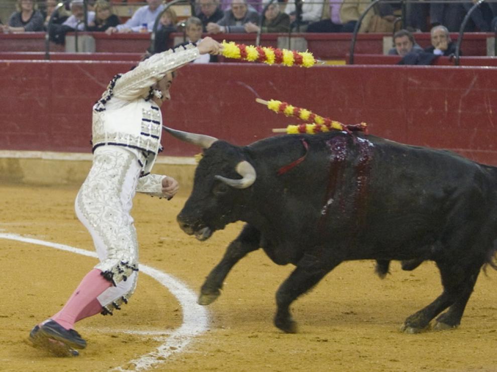 Tarde de mansos, sobreros y nulo contenido artístico en Zaragoza
