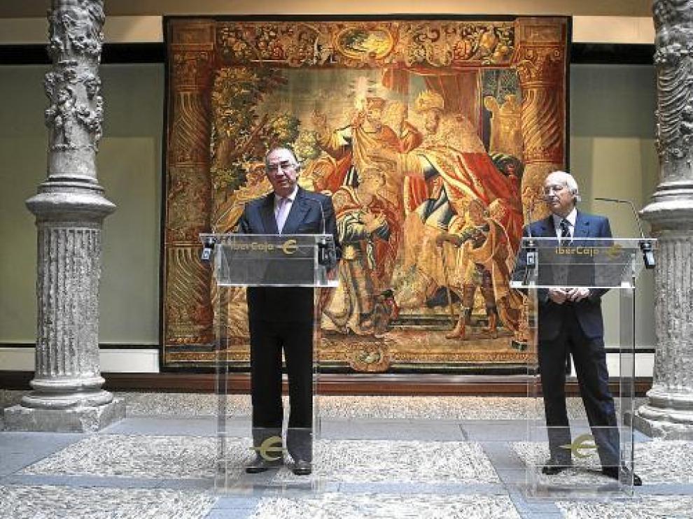 Amado Franco y José Luis Aguirre, durante la presentación de resultados de la caja aragonesa.