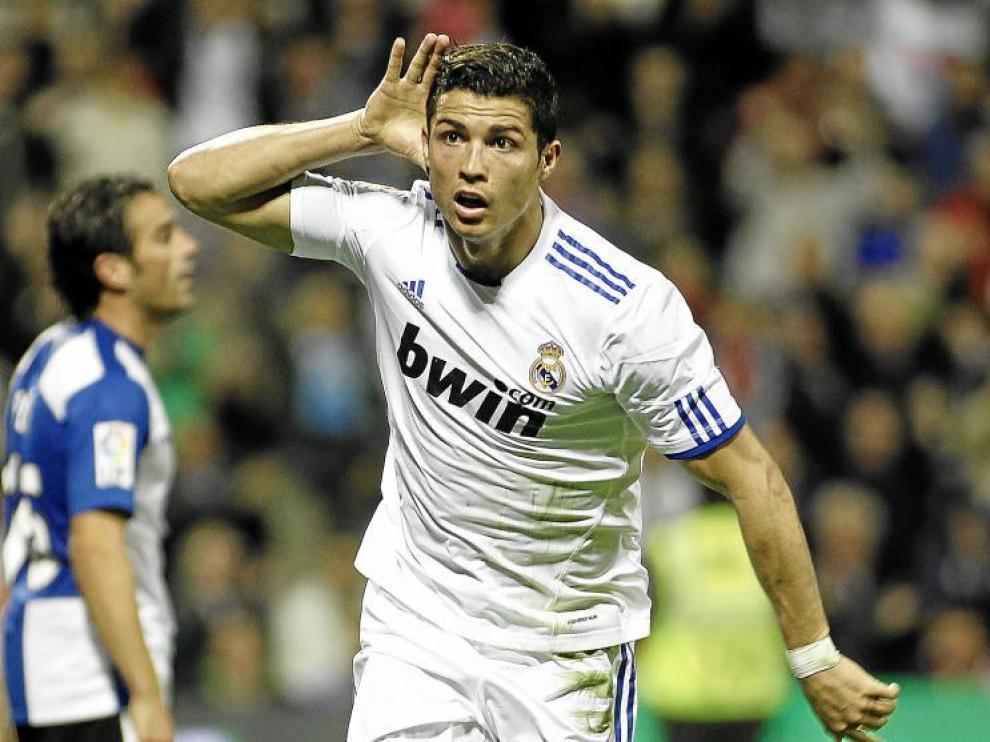 Cristiano Ronaldo continúa con su racha y ayer culminó con dos goles la remontada de su equipo en el estadio Rico Pérez.