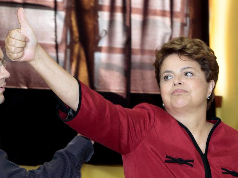 Rousseff, tras depositar su voto