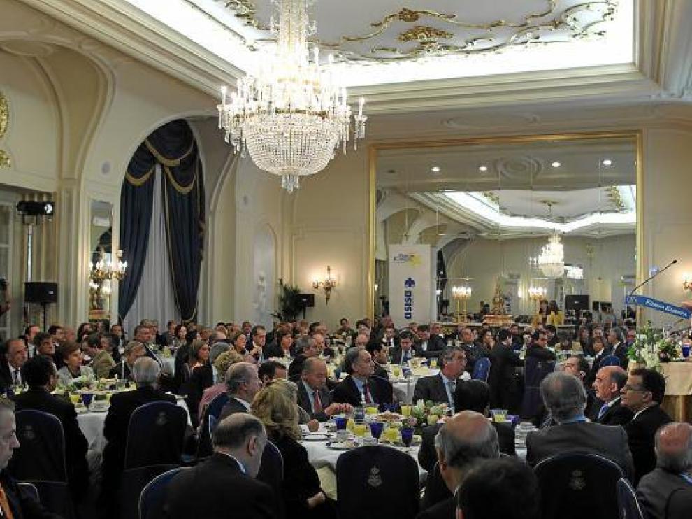 En la imagen, Luisa Fernanda Rudi durante su conferencia ayer en el hotel Ritz de Madrid.