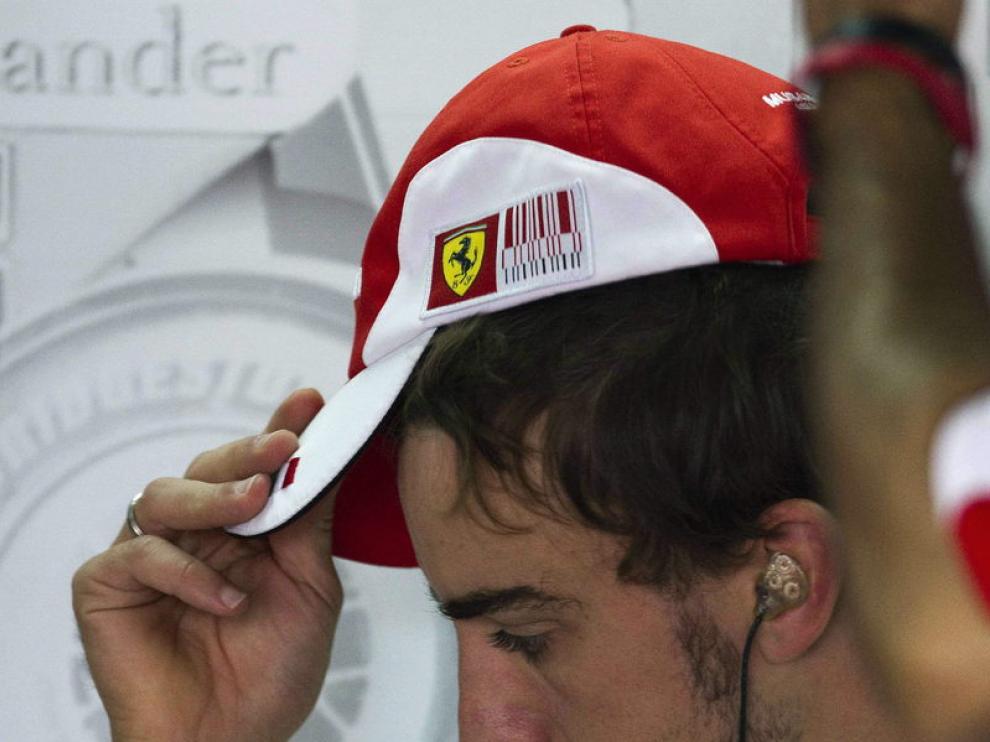 Fernando Alonso durante los entrenamientos libres