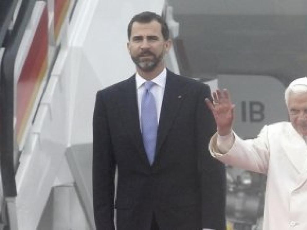 Los Príncipes reciben al Papa