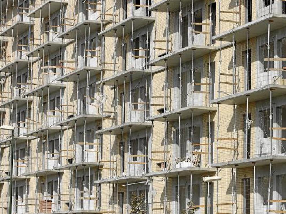 El número de pisos en construcción superó ligeramente al de obras finalizadas hasta agosto.