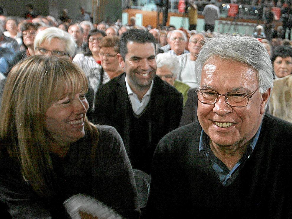 Felipe González y Manuela de Madre, el día 4 en Barcelona.