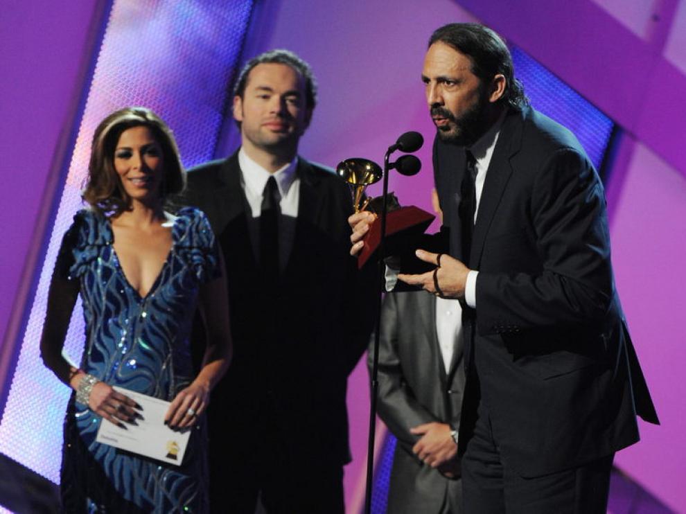 El músico dominicano Juan Luis Guerra, triunfador de los Grammy