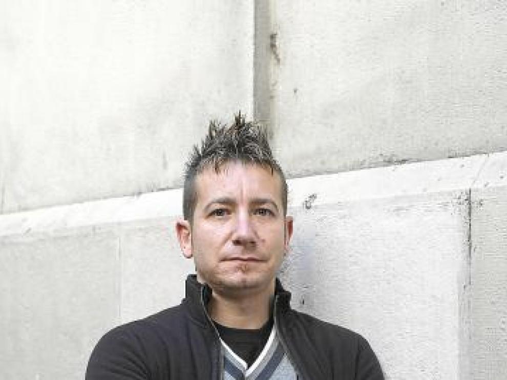 Roberto Cantín, en paro desde mayo de 2010.