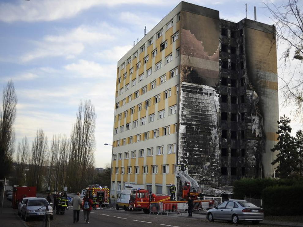 Siete muertos en el incendio de un albergue en Dijon