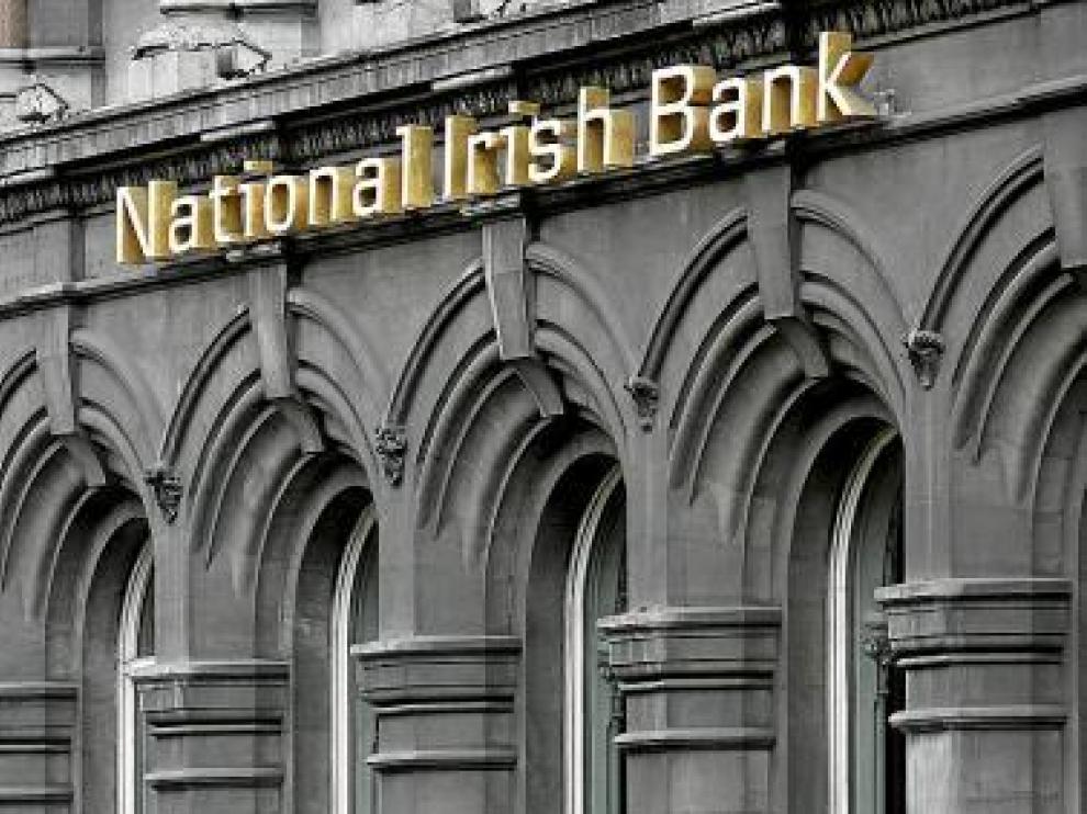 Fachada de la sede del National Irish Bank en Dublín.