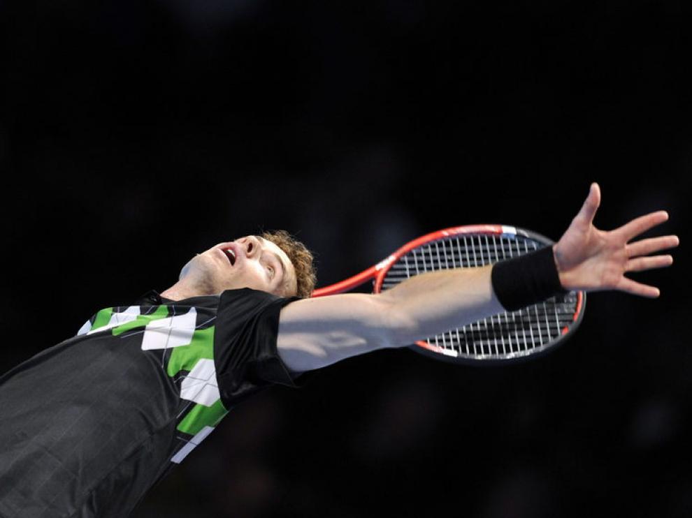 Murray, efectuando un saque