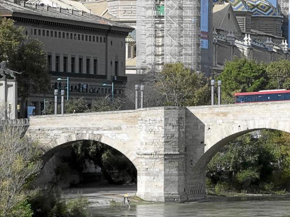 Imagen del Puente de Piedra