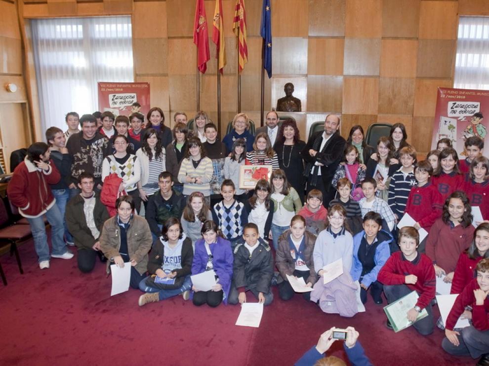 Pleno infantil en el Ayuntamiento de Zaragoza