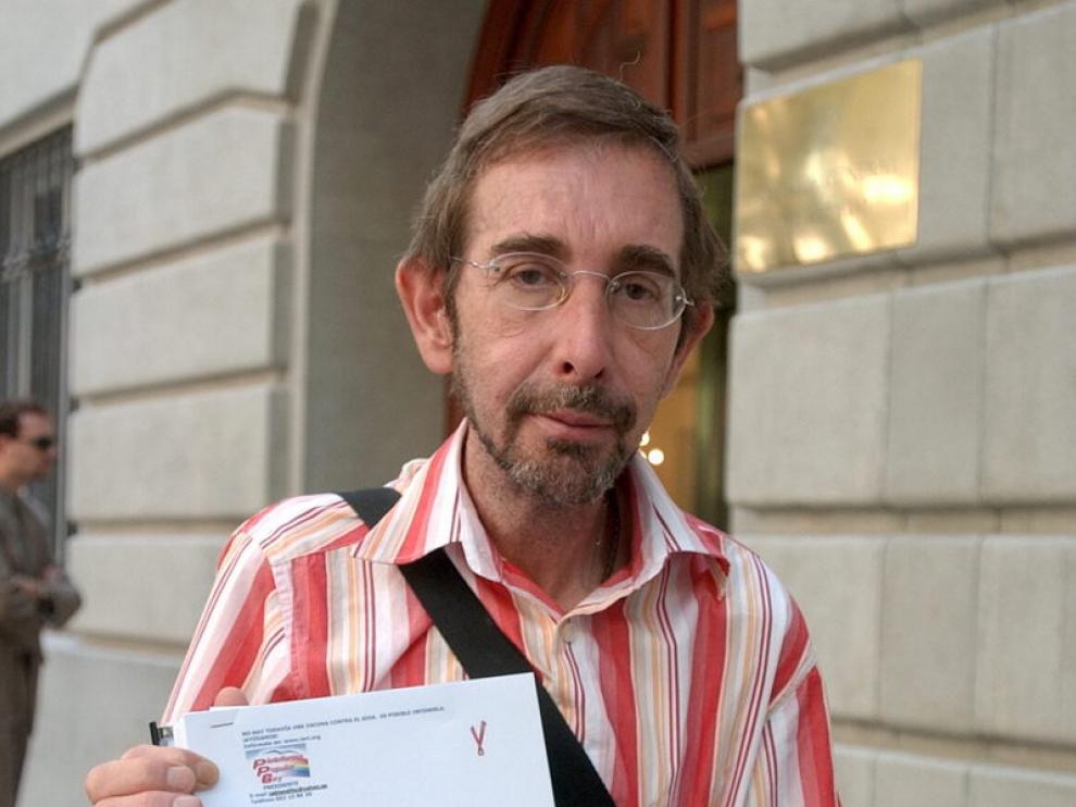 Fue presidente de la Plataforma Popular Gay.