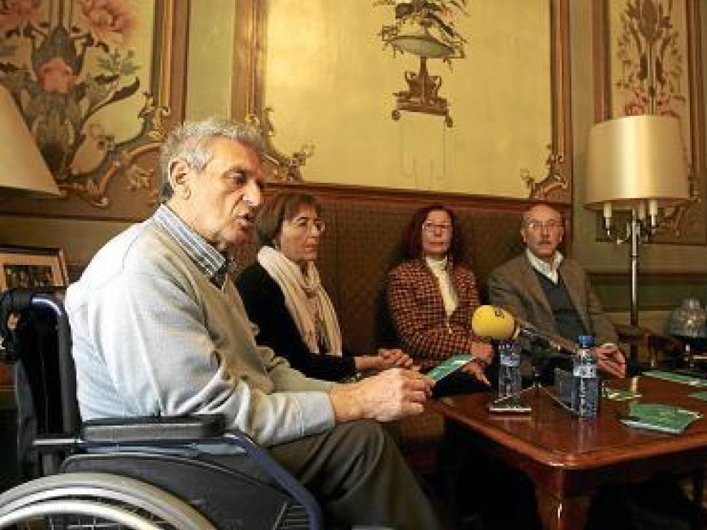Ángel Gabi, Pilar García, Carmen Cáceres y Domingo Malo.