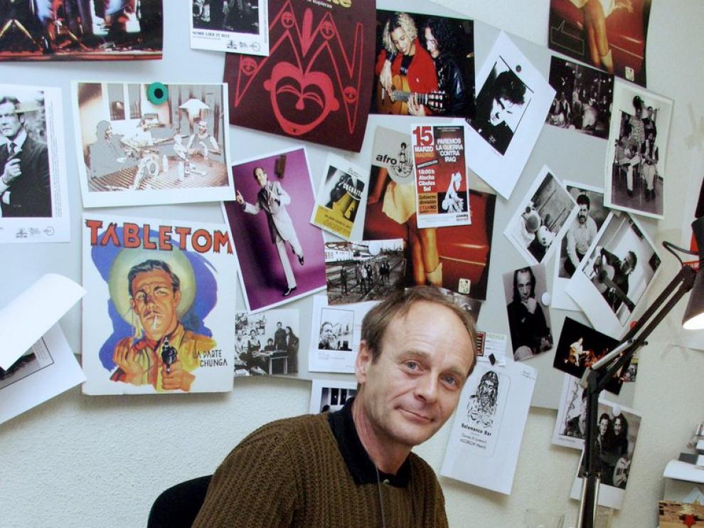 Mario Pacheco en la sede de Nuevos Medios, la discográfica que él mismo fundó