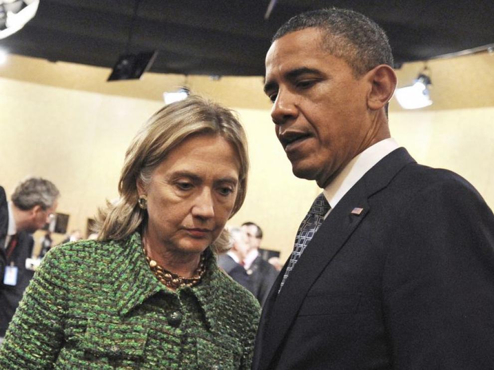 Obama con Clinton, durante la cumbre de la OTAN celebrada en Lisboa
