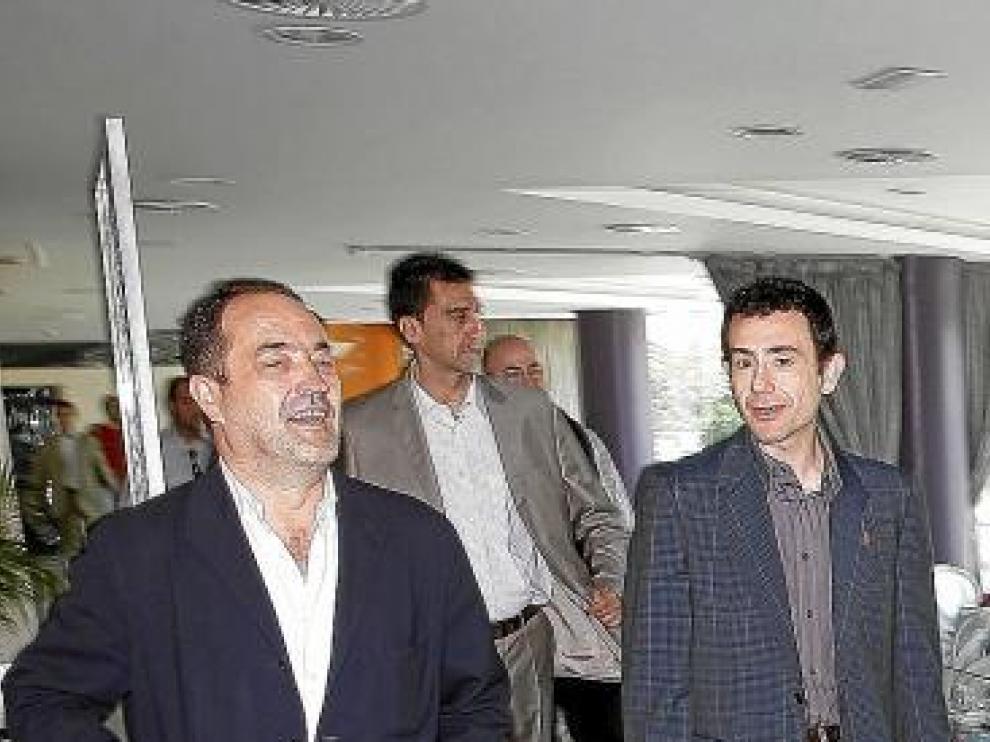 Agapito con su consejero Javier Porquera.