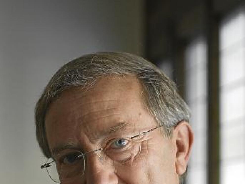 Jesús Morte, en pose reflexiva.