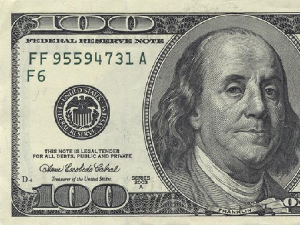 Billete de 100 dólares.