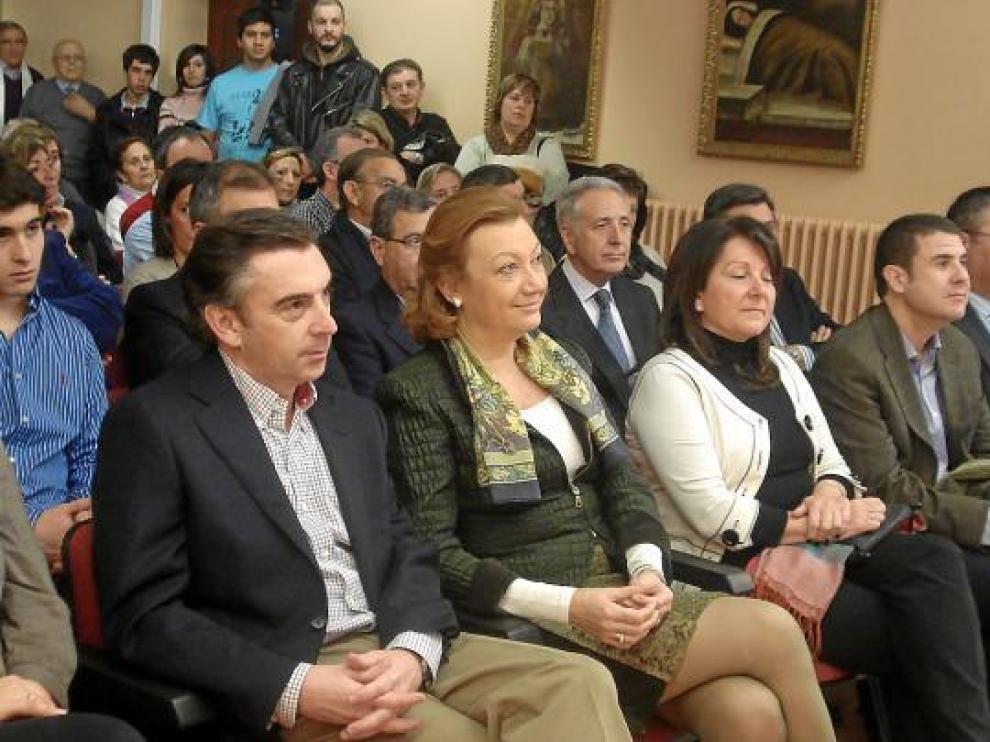 De izquierda a derecha, Beamonte, Rudi y Plantagenet, durante el acto de ayer en Tarazona.