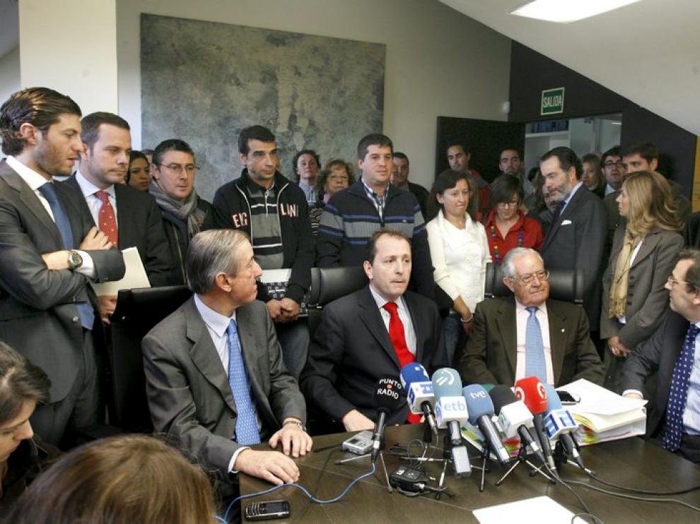 La plataforma de afectados por la huelga de controladores ha ofrecido una rueda de prensa