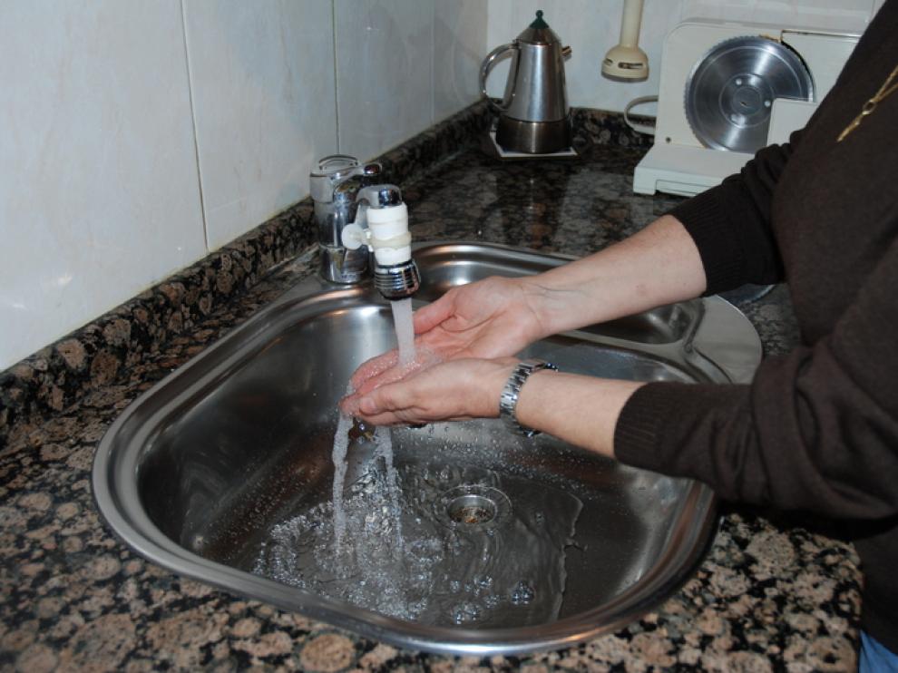 Una familia paga hasta el doble por los servicios básicos según el municipio donde viva.