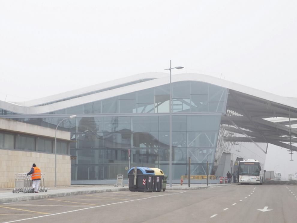 Niebla en el aeropuerto de Zaragoza