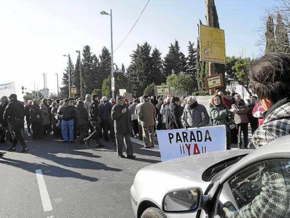 Al impedir la circulación, se vivieron momentos de tensión entre manifestantes y conductores.
