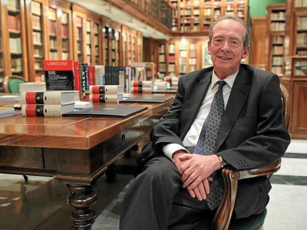 José Manuel Blecua, en la biblioteca de la RAE, momentos después de su elección.